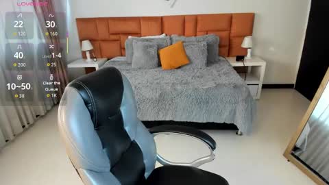 Snapshot of katnia_and_marcuz chatting on October 2025 11:41:02 AM Katnia and Marcuz online show from October 2025 11:41:02 AM