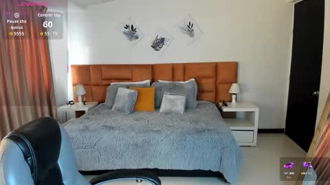 Snapshot of katnia_and_marcuz chatting on October 2025 12:05:01 PM Katnia and Marcuz online show from October 2025 12:05:01 PM