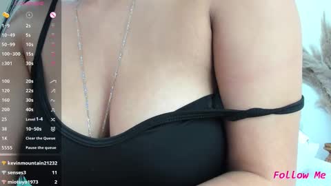  Katriana  online show from February 2025 10:31:01 PM