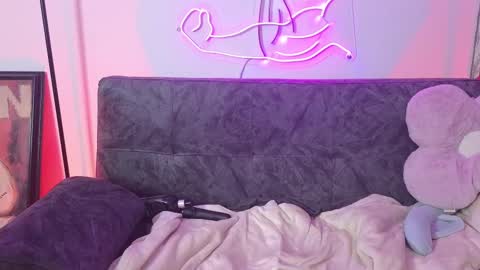 Katrin online show from February 2025 01:05:02 AM