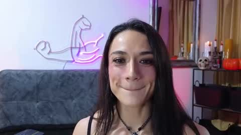 Katrin online show from October 2025 09:25:02 PM