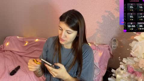 Snapshot of katrin_kristal chatting on December 2024 06:09:01 PM naked in pvt show 100 tk online show from December 2024 06:09:01 PM