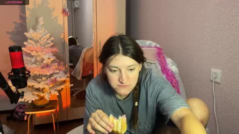 Snapshot of katrin_kristal chatting on December 2024 05:15:02 PM naked in pvt show 100 tk online show from December 2024 05:15:02 PM