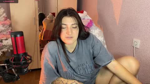 Snapshot of katrin_kristal chatting on December 2024 04:08:02 PM naked in pvt show 100 tk online show from December 2024 04:08:02 PM