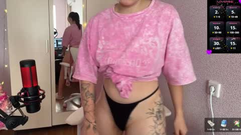 Snapshot of katrin_kristal chatting on January 2025 07:46:02 AM naked in pvt show 100 tk online show from January 2025 07:46:02 AM