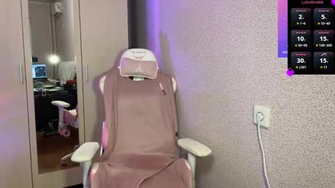 Snapshot of katrin_kristal chatting on February 2025 05:22:01 PM naked in pvt show 100 tk online show from February 2025 05:22:01 PM