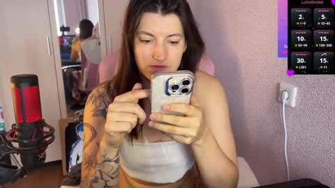 Snapshot of katrin_kristal chatting on March 2025 09:44:01 AM naked in pvt show 100 tk online show from March 2025 09:44:01 AM