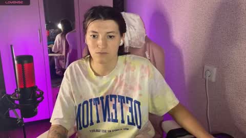 Snapshot of katrin_kristal chatting on March 2025 09:22:01 PM naked in pvt show 100 tk online show from March 2025 09:22:01 PM