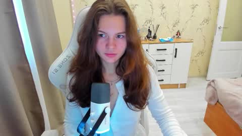 Katty online show from October 2025 07:19:02 AM