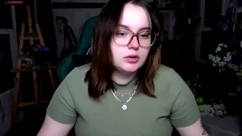 Katrin online show from September 2025 06:46:02 PM