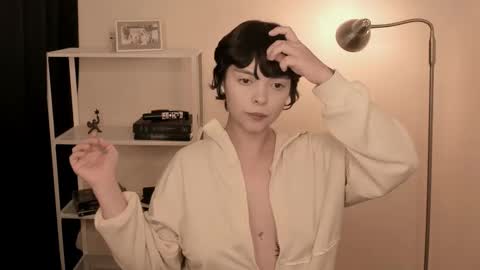 Snapshot of katsurotaro chatting on October 2025 09:19:02 PM katsuro online show from October 2025 09:19:02 PM