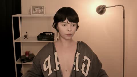 Snapshot of katsurotaro chatting on October 2025 08:44:02 PM katsuro online show from October 2025 08:44:02 PM