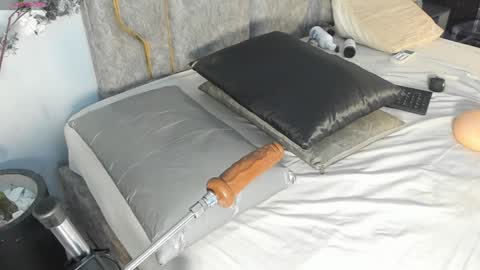 Katerine online show from December 2024 03:25:02 AM