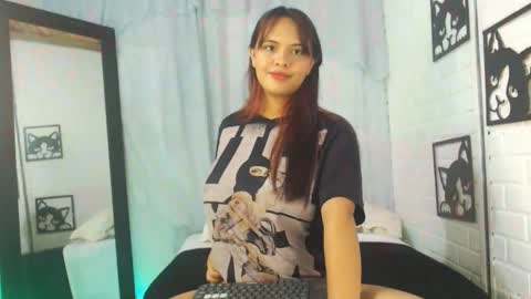 kattia online show from March 2025 11:49:02 PM
