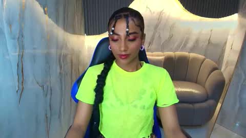 Katty  online show from October 2025 07:53:01 PM