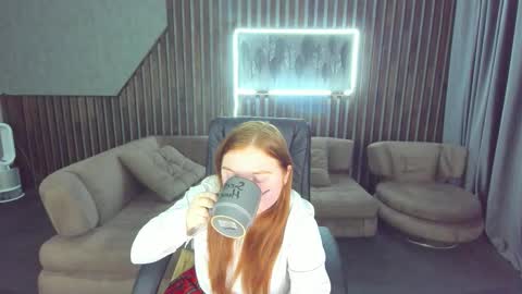 Snapshot of katty_rose8 chatting on October 2025 06:54:02 PM Katty online show from October 2025 06:54:02 PM