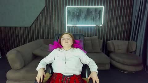 Snapshot of katty_rose8 chatting on November 2025 06:42:02 PM Katty online show from November 2025 06:42:02 PM