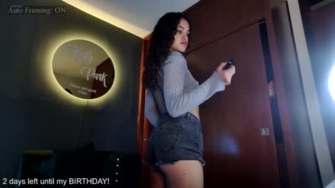 Hello Katty lovers  online show from January 2025 12:20:02 AM