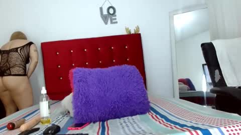 kattysex74 online show from December 2024 02:52:01 PM