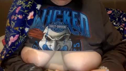 Snapshot of kattyxoxo98753 chatting on November 2025 03:33:02 PM kattyxoxo98753 online show from November 2025 03:33:02 PM