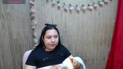 Katy online show from October 2025 01:41:02 AM