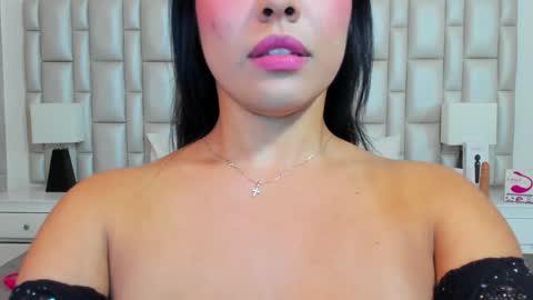 katy blonde girl and paola big boobs online show from December 2024 07:40:02 PM