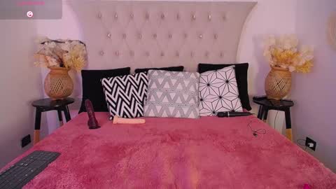 Katy Van online show from December 2024 09:39:02 AM