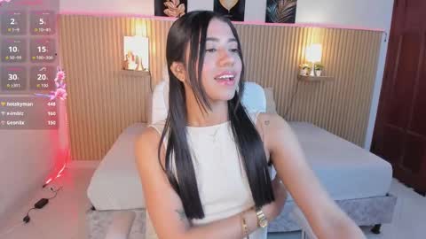 Snapshot of katya_rogerss chatting on October 2025 11:09:02 PM katya online show from October 2025 11:09:02 PM