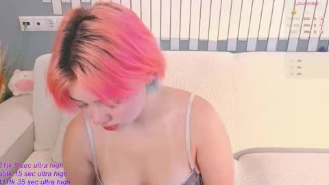 Snapshot of kawaii_yuki chatting on October 2025 03:38:02 AM Yuki online show from October 2025 03:38:02 AM