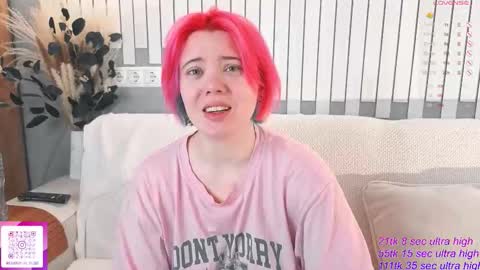 Snapshot of kawaii_yuki chatting on November 2025 06:56:01 AM Yuki online show from November 2025 06:56:01 AM