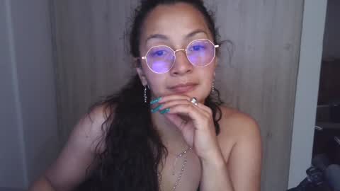  Khawit  online show from February 2025 03:52:02 PM