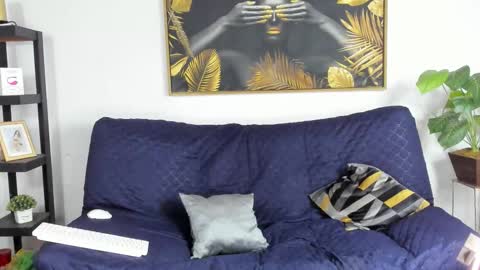 Kayle online show from October 2025 12:11:01 AM