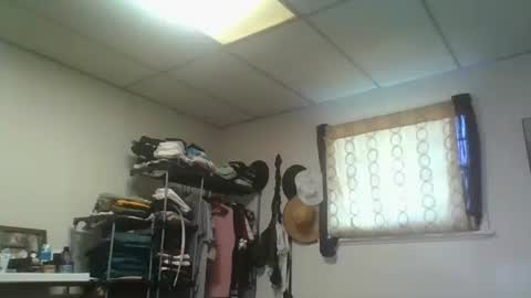 kaylee kakes online show from October 2025 04:51:02 PM