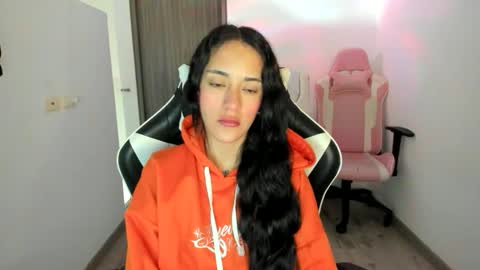 Snapshot of kaylie_xxx chatting on October 2025 11:07:01 AM kaylie online show from October 2025 11:07:01 AM