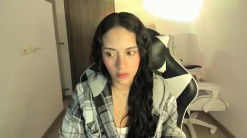 Snapshot of kaylie_xxx chatting on October 2025 02:31:01 AM kaylie online show from October 2025 02:31:01 AM