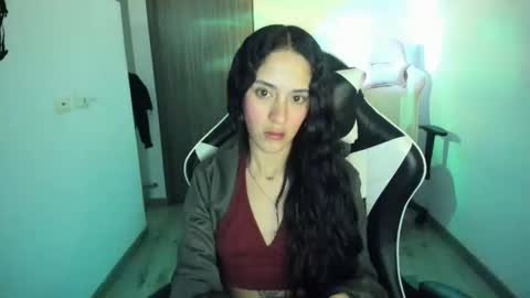 Snapshot of kaylie_xxx chatting on October 2025 03:50:02 AM kaylie online show from October 2025 03:50:02 AM