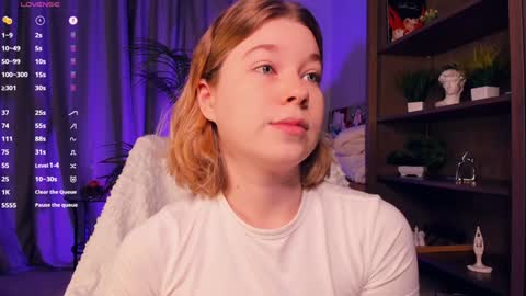 Hi Im Arina 3 online show from September 2025 10:03:02 PM