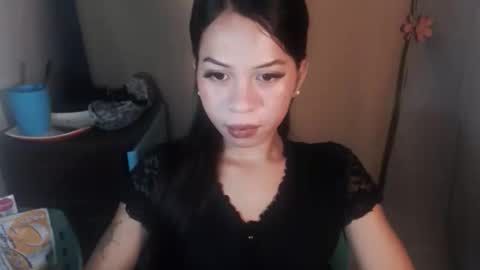 Snapshot of kaymmymalapusan chatting on October 2025 11:34:02 PM kaymmymalapusan online show from October 2025 11:34:02 PM