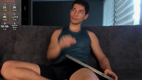 Kayn online show from October 2025 08:33:01 PM