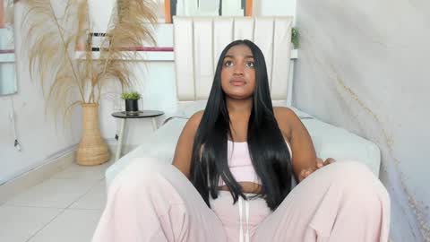 Kayna online show from December 2024 07:41:02 PM