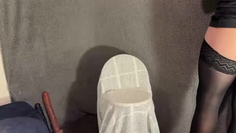 katie online show from October 2025 09:34:02 PM