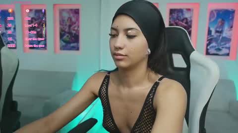 Snapshot of kayraowen chatting on September 2025 11:43:02 AM Kayra online show from September 2025 11:43:02 AM