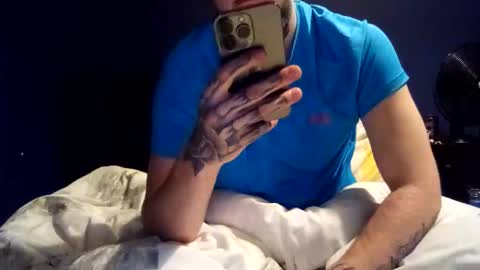 Snapshot of kayzmoney chatting on October 2025 10:42:02 PM kayzmoney online show from October 2025 10:42:02 PM