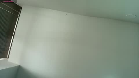 KazzuRoux001 online show from February 2025 06:44:02 PM
