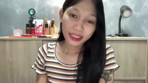 Snapshot of kc_slutmoree chatting on October 2025 04:57:01 AM Its me Cora online show from October 2025 04:57:01 AM