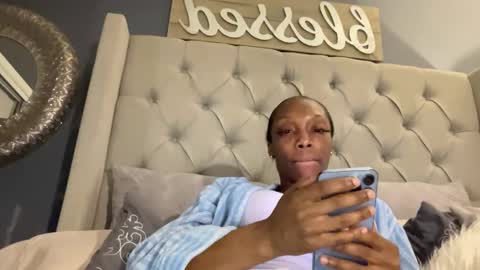 Keephimcum69me online show from October 2025 10:21:02 PM