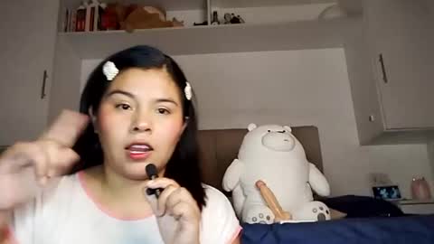 Snapshot of kei16jt chatting on November 2025 03:28:01 AM Andrea online show from November 2025 03:28:01 AM