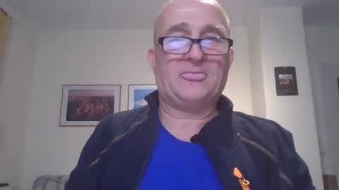 keilie1 online show from October 2025 09:37:01 PM