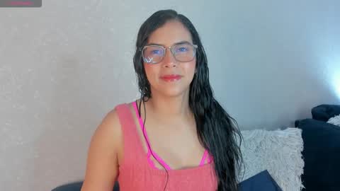 Keily online show from September 2025 11:54:01 AM