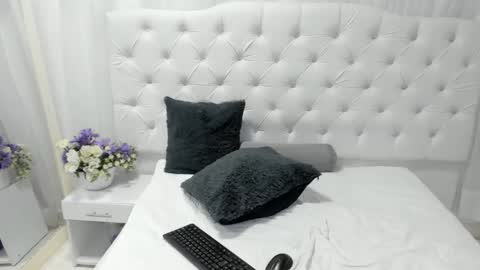 keiner_vasquez online show from September 2025 07:13:01 PM